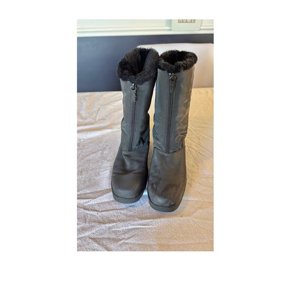 Women’s Black Winter Snow Boots Size 9M Chromatics by Totes Faux Fur - Picture 1 of 11